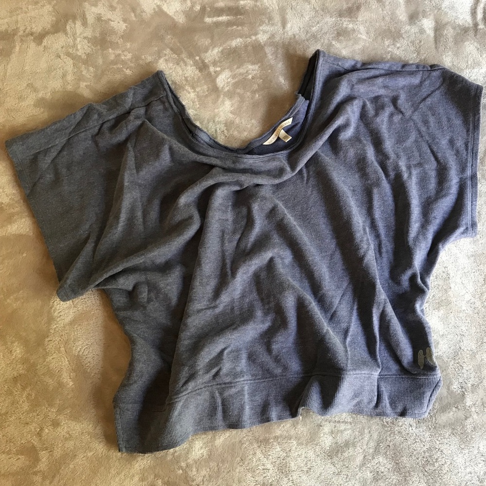 Victoria's Secret Sweater Tee sz S
